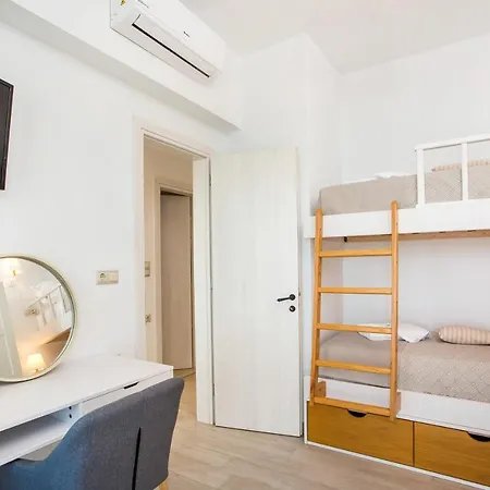 Hotel apartamentowy Egli Luxury